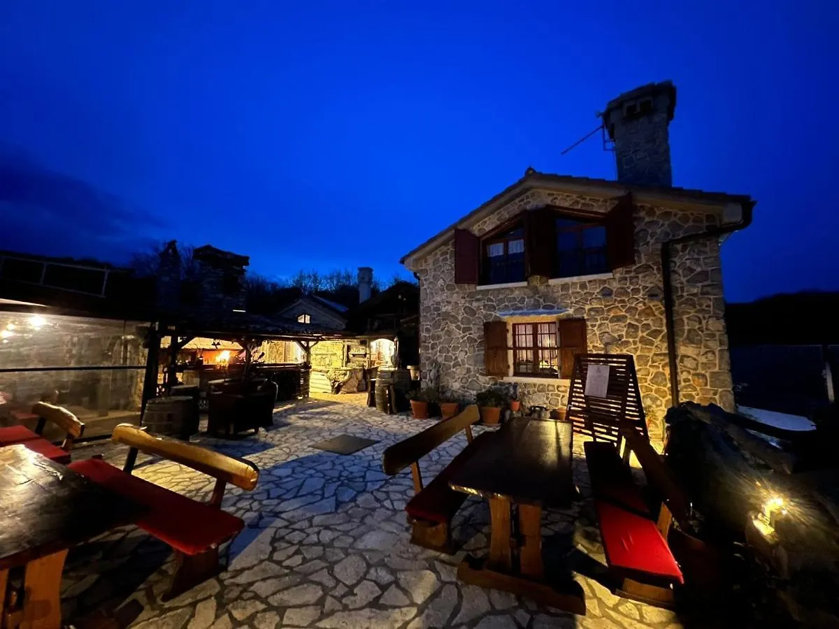 Bed & Breakfast Boutique B&B Agroturizam Sv. Juraj Vrh