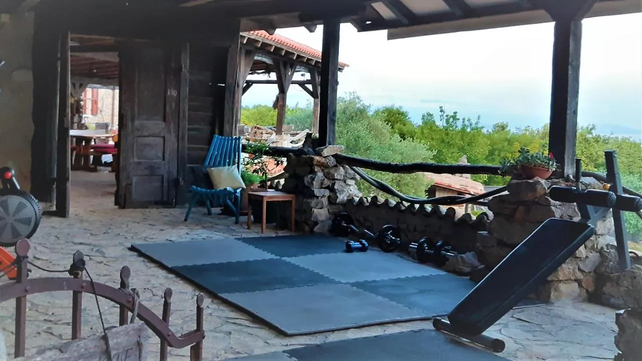 Boutique B&B Agroturizam Sv. Juraj Vrh  Bed & Breakfast